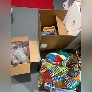 🌼THIS WEEK BE ON THE LOOK OUT FOR MY INSANE DROPS! READ DESCRIPTION! 🩵